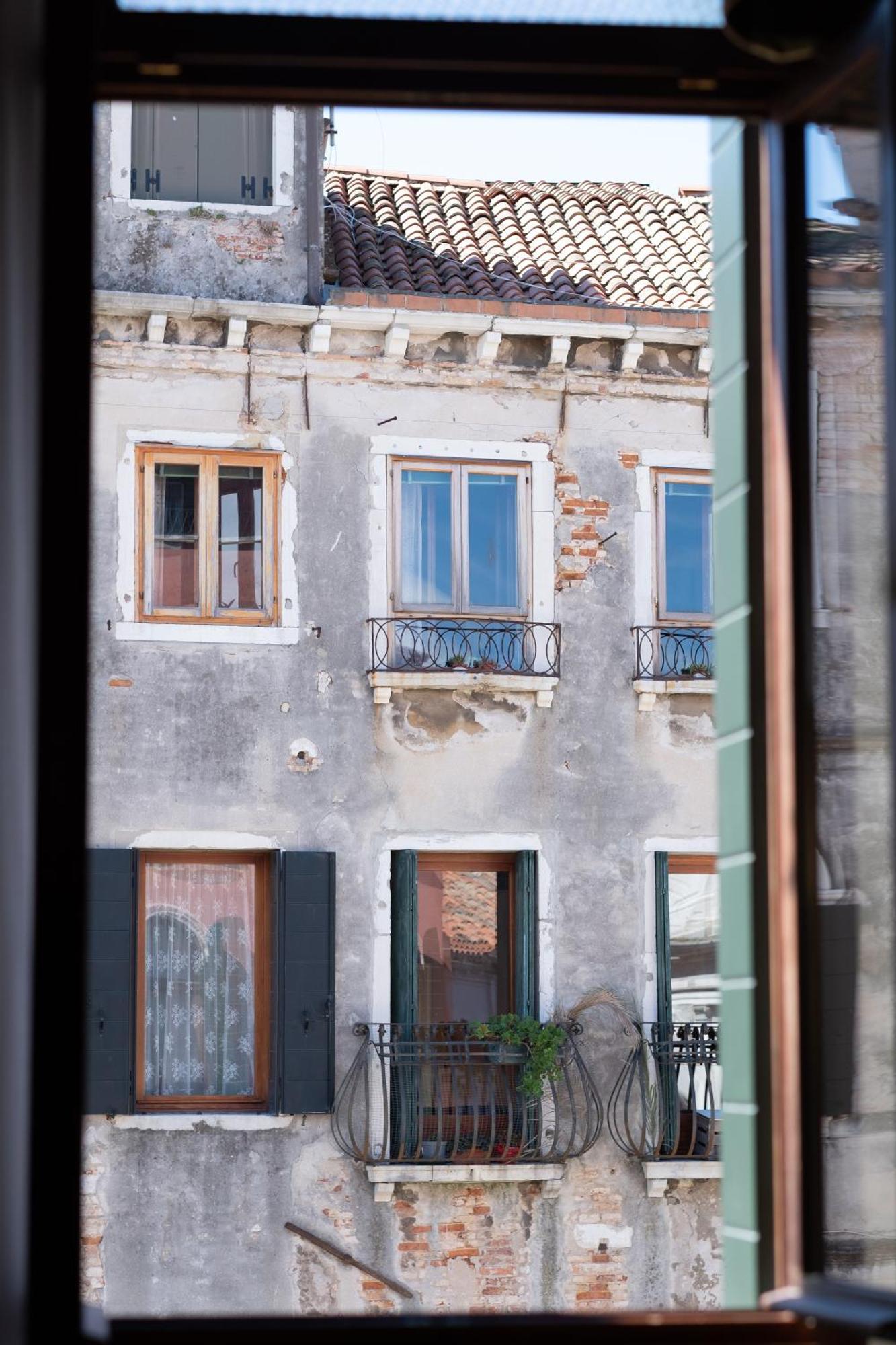 Palazzo Schiavoni Residenza D'Epoca & Suite-Apartments Venice Ngoại thất bức ảnh